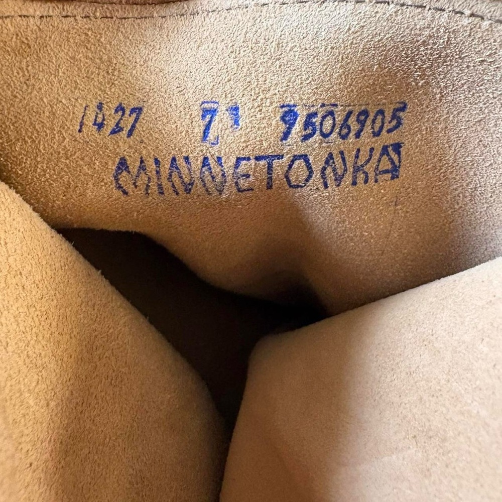 Minnetonka boho tan brown suede lace up knee high moccasin fringe boots 7.5 - Picture 8 of 8